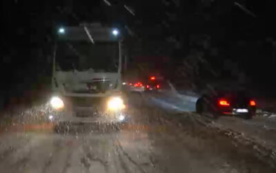 Schneefall führt zu Verkehrsbehinderungen