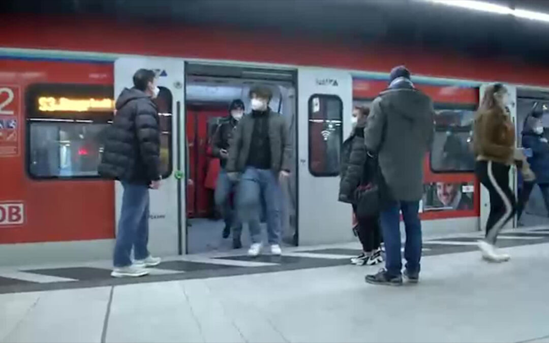 Öffentlicher Nahverkehr maskiert sich