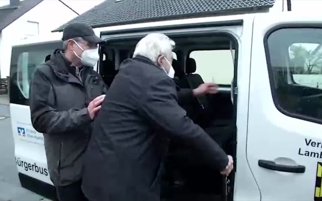 Mit dem Bürgerbus zum Impfzentrum