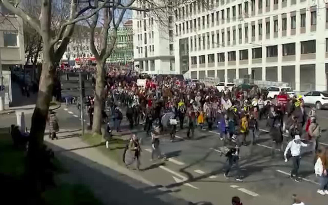 Innenausschuss debattiert über Querdenkerdemo in Kassel
