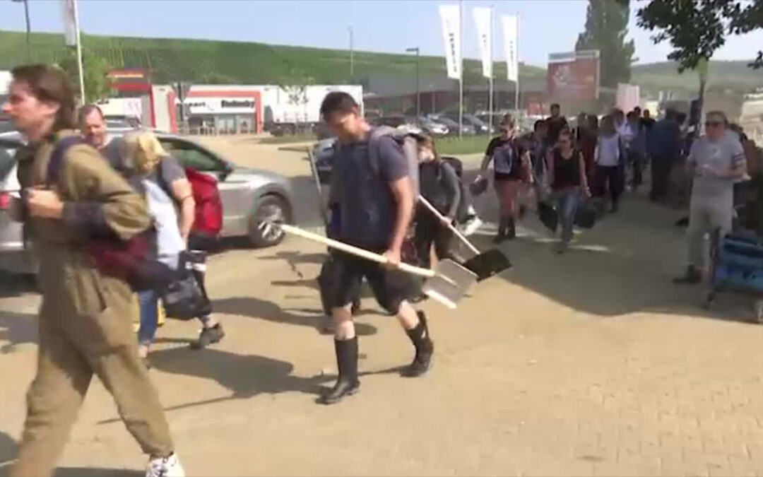 Freiwillige helfen, wo sie können