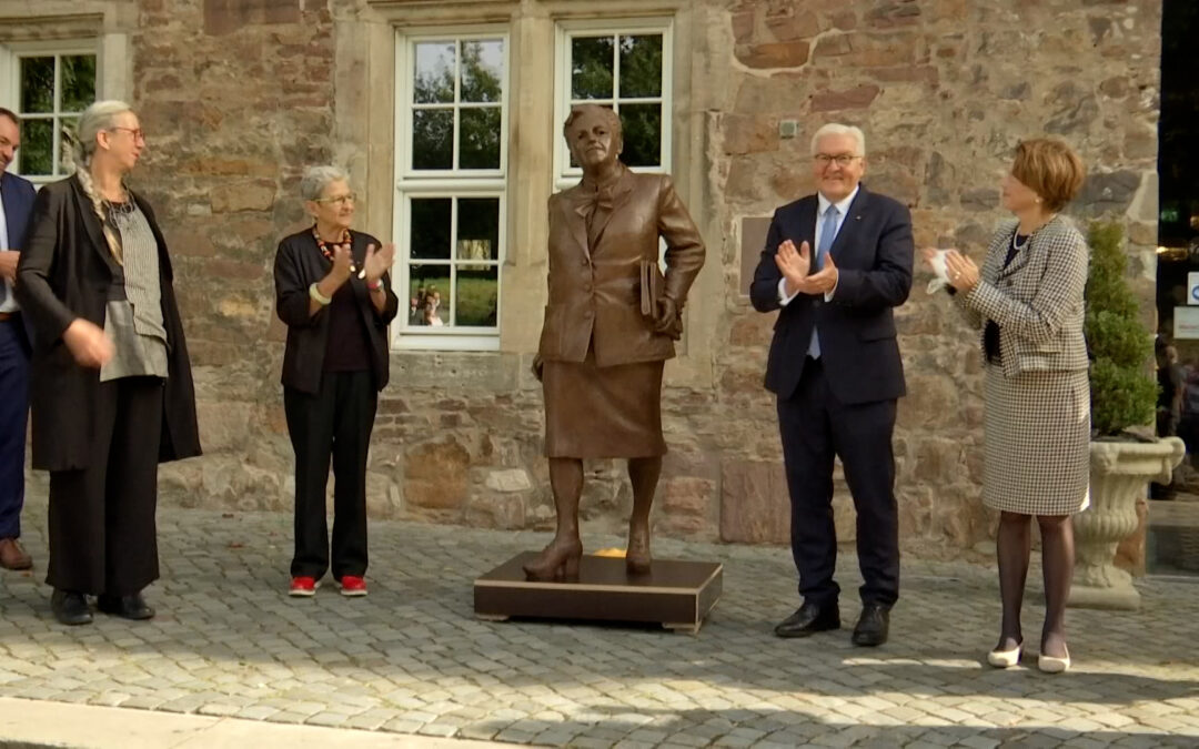 Ehrung für Elisabeth Selbert in Kassel