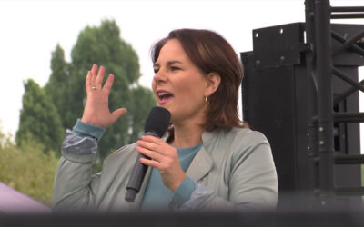 Grüne Kanzlerkandidatin Baerbock auf Wahlkampftour in Mainz