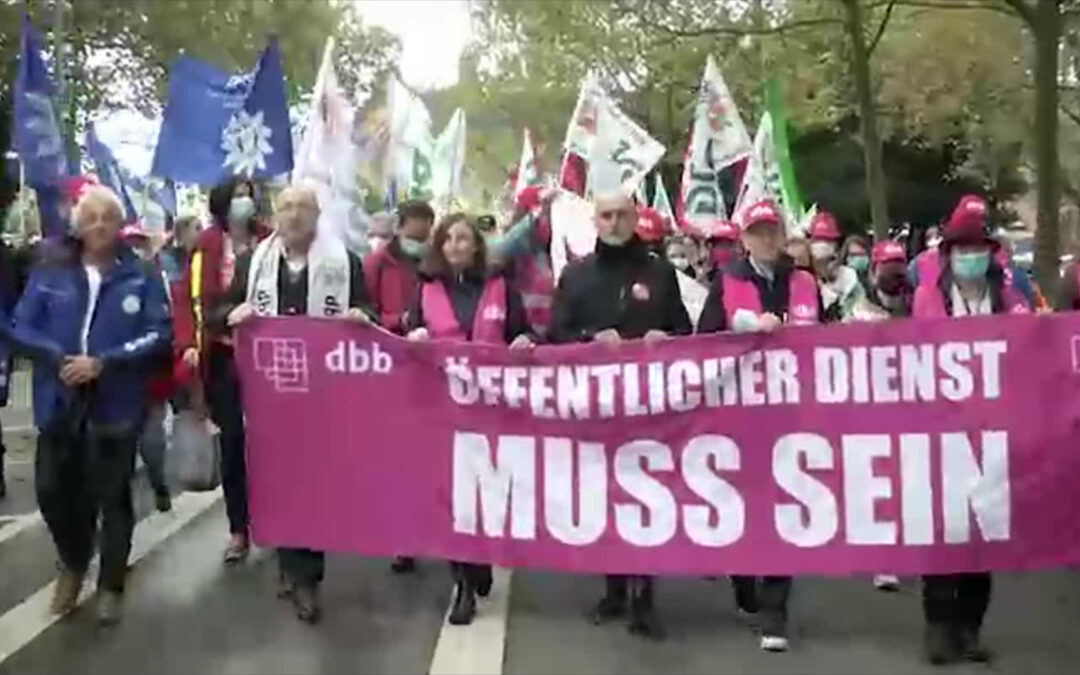 Vor den Tarifverhandlungen im öffentlichen Dienst: Protestaktion in Wiesbaden