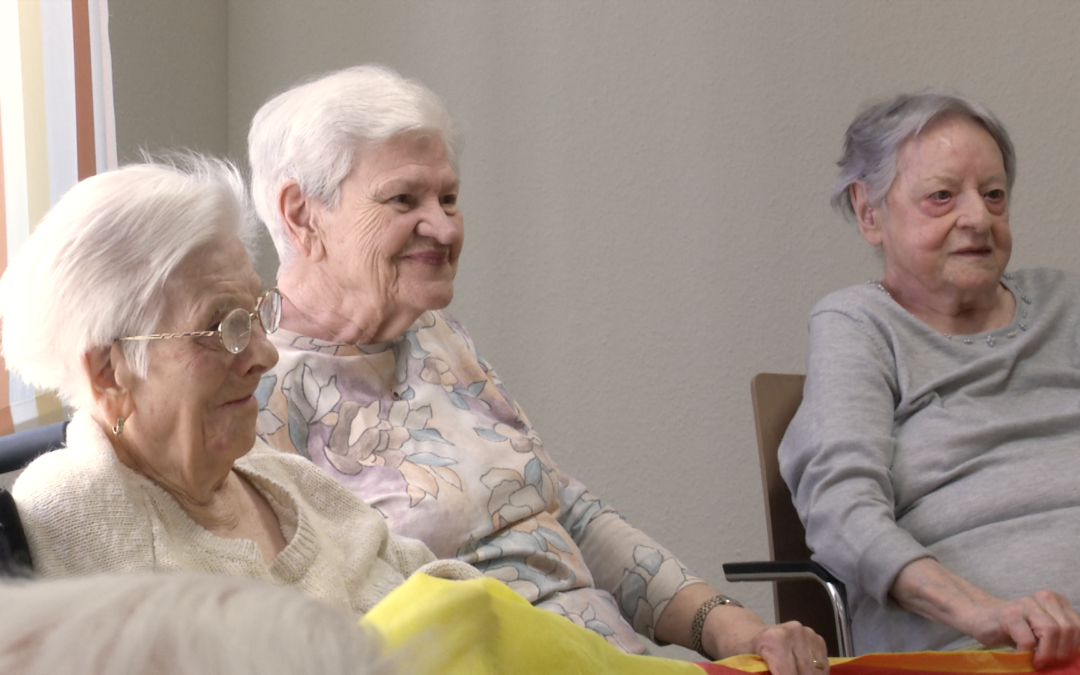 Diskussion um Impfplicht in Alten- und Pflegeheimen