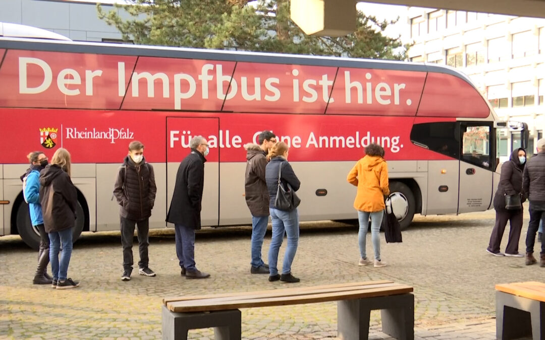 Gesundheitsminister stellt 5-Punkte-Plan für Corona-Impfungen vor