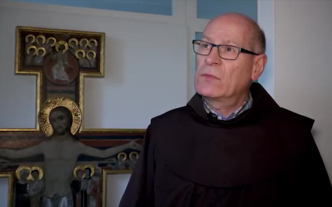 Franziskanerpriester outet sich