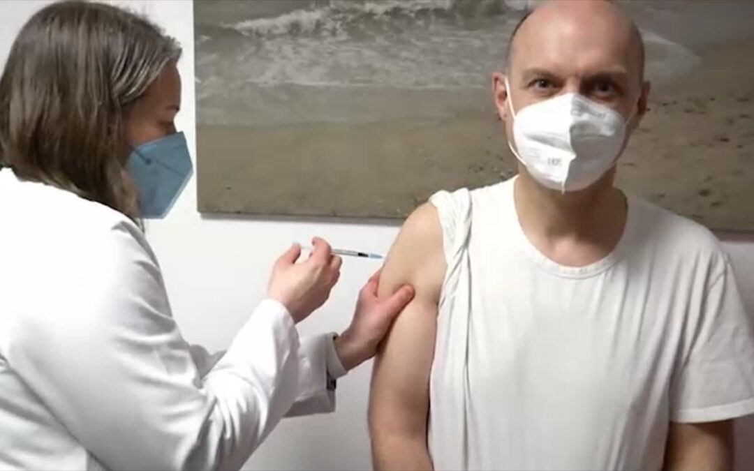 Mäßige Nachfrage beim Impfstart in den Apotheken