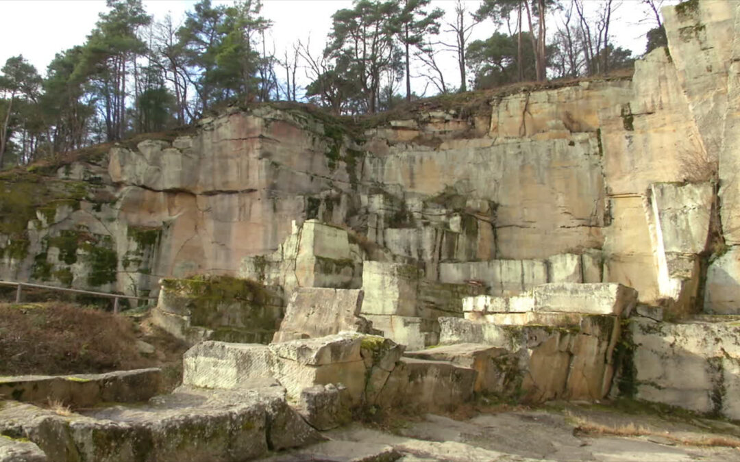 Kriemhildenstuhl – Natur pur im römischen Steinbruch