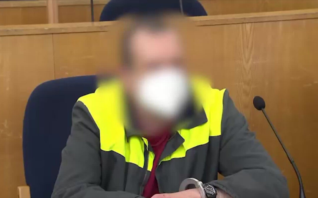 NSU 2.0 – Angeklagter beschuldigt die Polizei