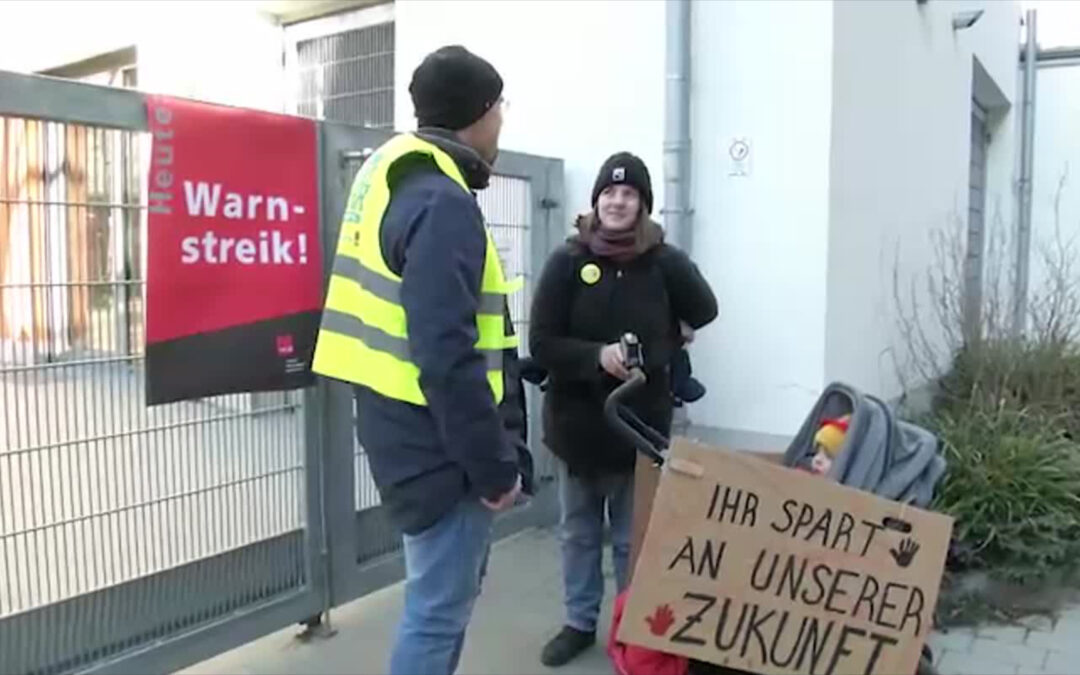 Tarifverhandlungen werden von Warnstreik in Kitas begleitet
