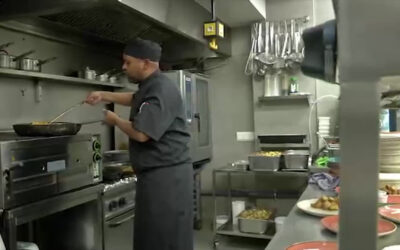 Eine Folge der Pandemie – Restaurants suchen händeringend nach Personal