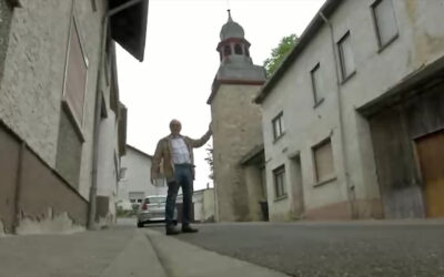 Schiefer als der schiefe Turm von Pisa