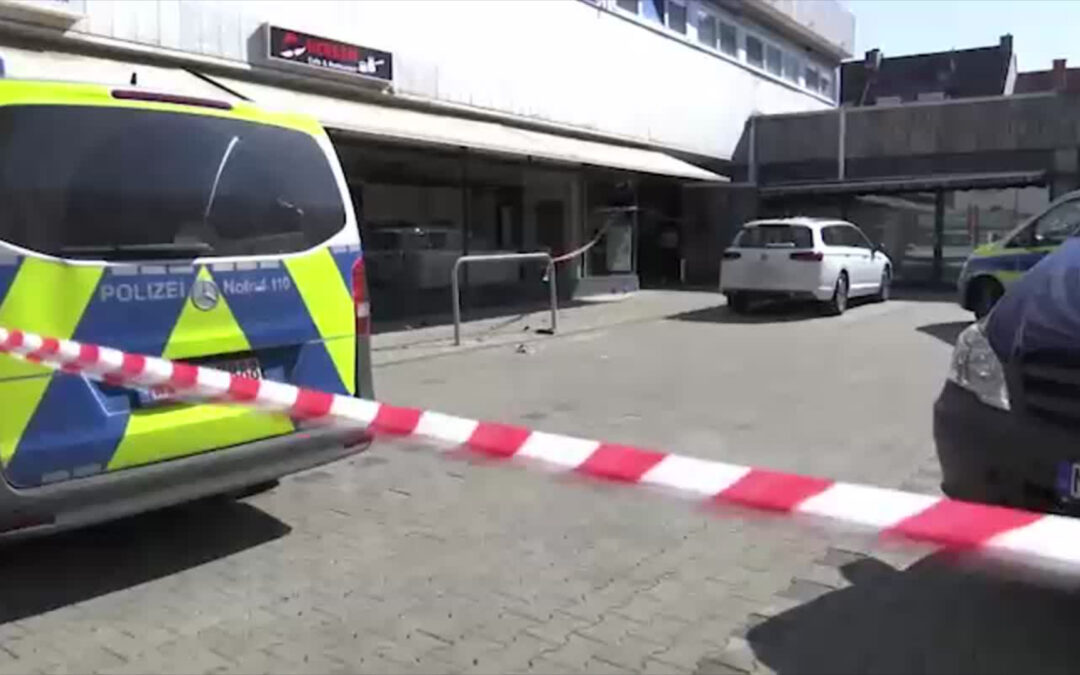 Zwei tote Kinder in Hanau – Polizei fahndet nach Verdächtigem