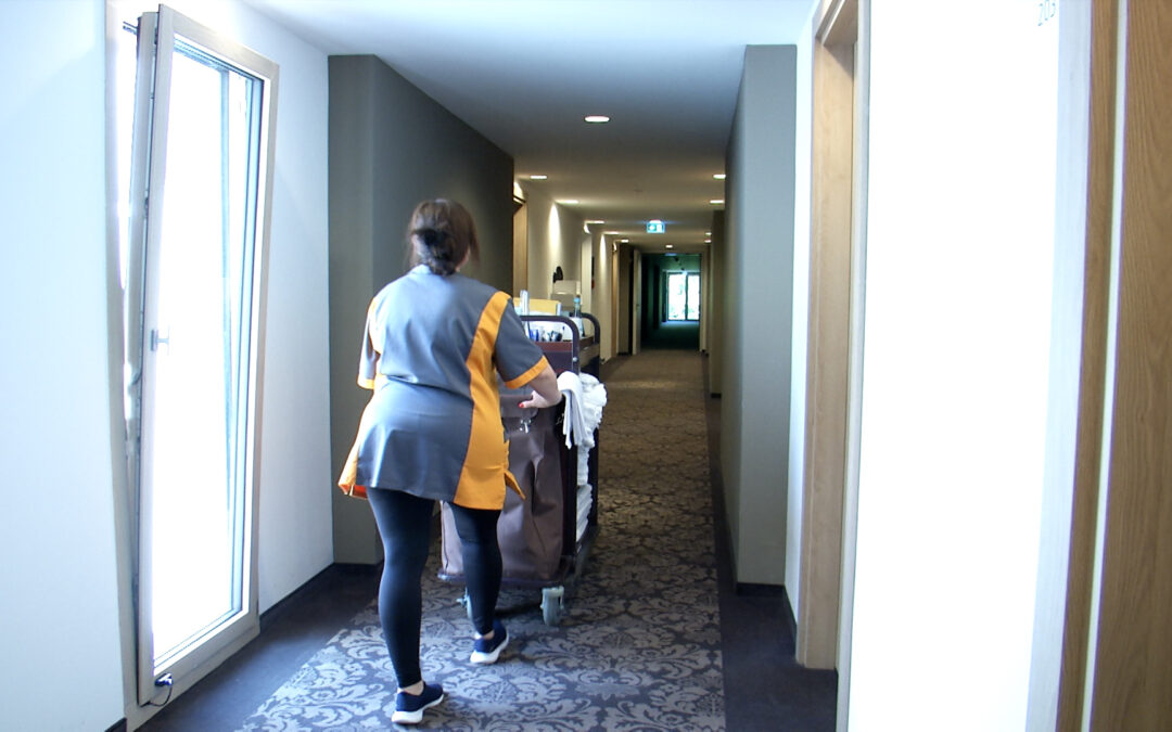 Hotels und Gaststätten kämpfen mit Mindestlohn, Energiepreisen und Personalmangel