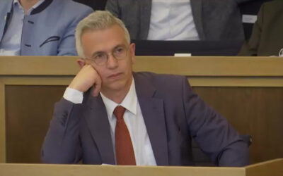 Druck auf Frankfurter Oberbürgermeister Peter Feldmann wächst