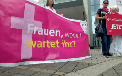 Synodaler Weg hofft auf Reformen