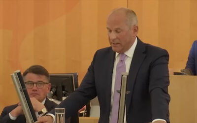 Justizminister gibt Regierungserklärung ab