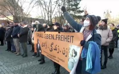 Exil-Iraner in Sorge um ihre Heimat