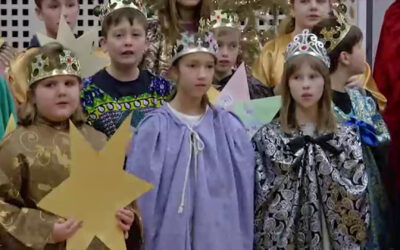 Segen für die Staatskanzlei – Sternsinger besuchen Ministerpräsident Boris Rhein