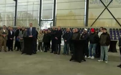 Arbeitsminister Schweitzer besucht Projekt zu Transformationsbegleitern