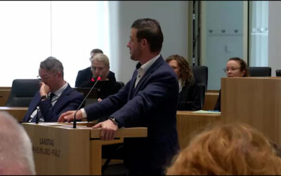Landtag debattiert über schnellere Baugenehmigungen