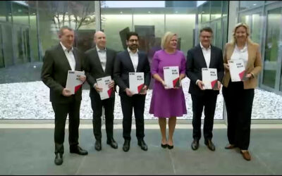CDU und SPD unterzeichnen Koalitionsvertrag
