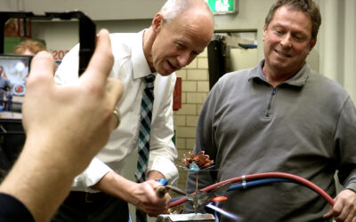 Neuer Bildungsminister auf Schulbesuch