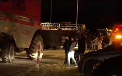 Landwirte blockieren Supermarkt-Zentrallager