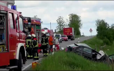 Ein Toter bei schwerem Verkehrsunfall
