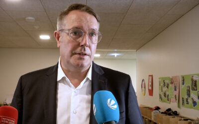 Ministerpräsident Schweitzer auf Tour durch Rheinland-Pfalz