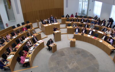 Debatte über Doppelhaushalt