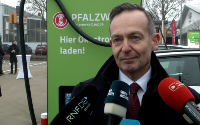 Wissing gibt Startschuss für Deutschlandnetz-Ladepark