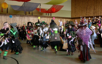 Weiberfastnacht in der Pfalz
