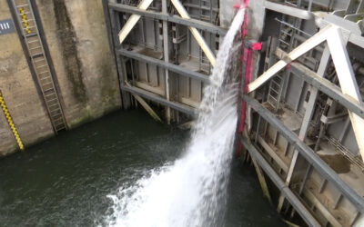 Notschleusungen an defekter Moselschleuse