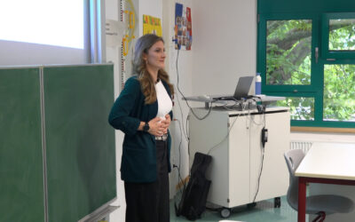 Life-Teacher: Ehrenamtliche helfen bei Unterrichtsausfall