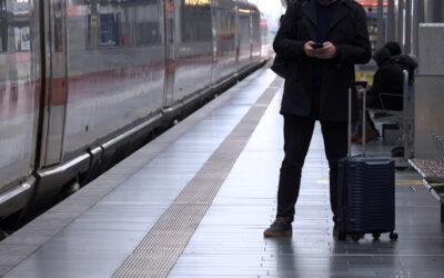 Comedian Anke Engelke mit neuer Miniserie zur Deutschen Bahn
