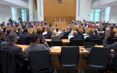 Landtag RLP debattiert über Nachtragshaushalt – Kommunen finanziell am Limit