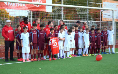 Mainz-05-Profis trainieren Nachwuchs