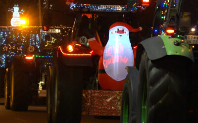 Leuchtendes Engagement: Traktoren-Lichterfahrt