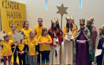 Sternsinger segnen Hessischen Landtag