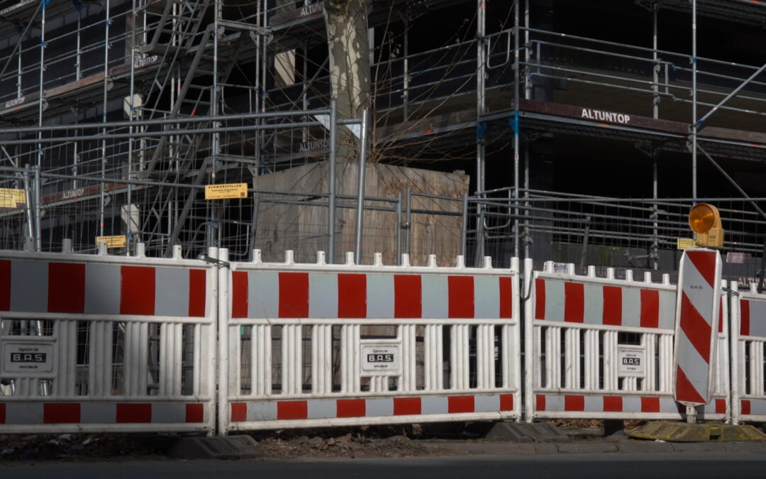 Neues Parkhaus wird wieder abgerissen