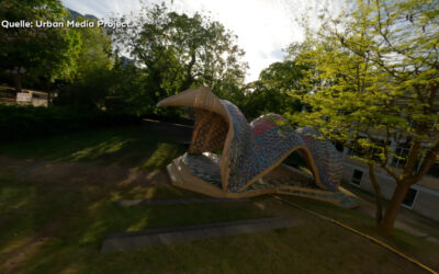 Begehbare Drachenskulptur in Frankfurt