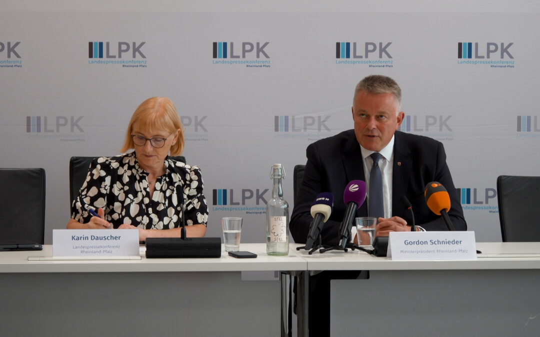 Wegen Entlassung des Bruders – Ministerpräsident Schnieder kritisiert Kanzler Merz